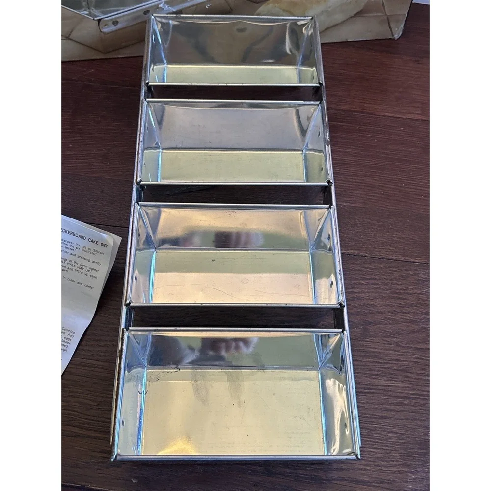 Himark Bakeware Mini-Loaf Pan Item No 15-4657 Vintage 1985‎ Tinned Steel